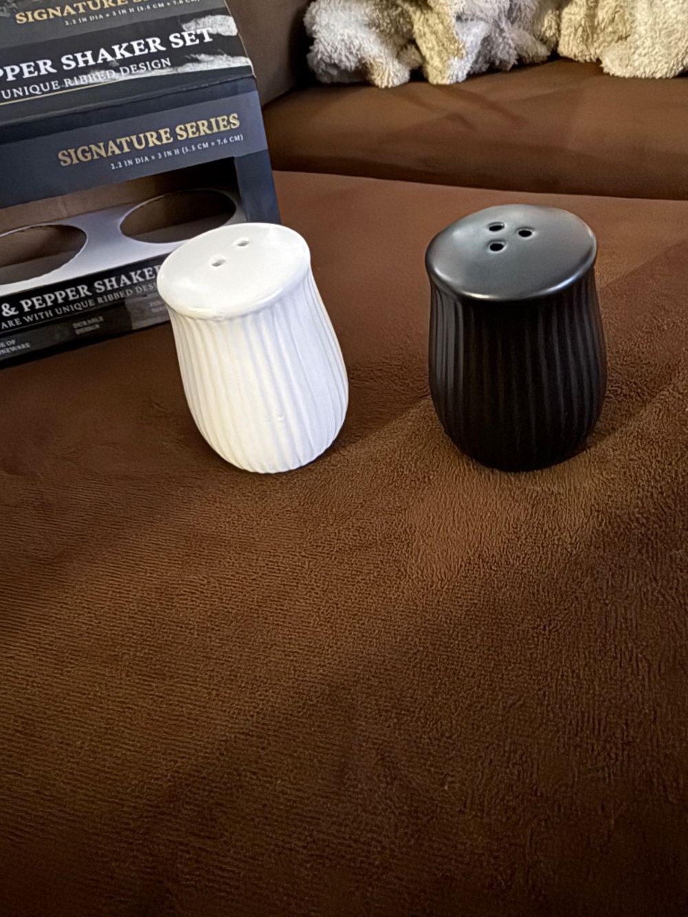New in box salt pepper shaker set